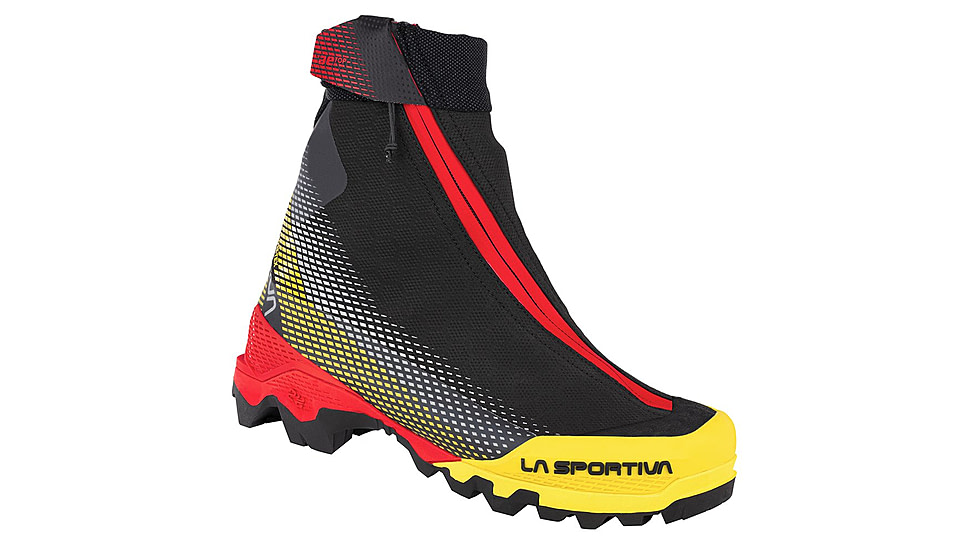 La Sportiva Aequilibrium Top GTX Mountaineering Shoes - Mens, Black/Yellow, 44, Medium, 21X-999100-44