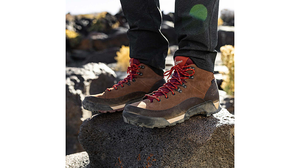 Danner Panorama Mid 6in Pinecone Brown/Bossa Nova - Mens, Pinecone Brown/Bossa Nova, 9, 63439-D-9
