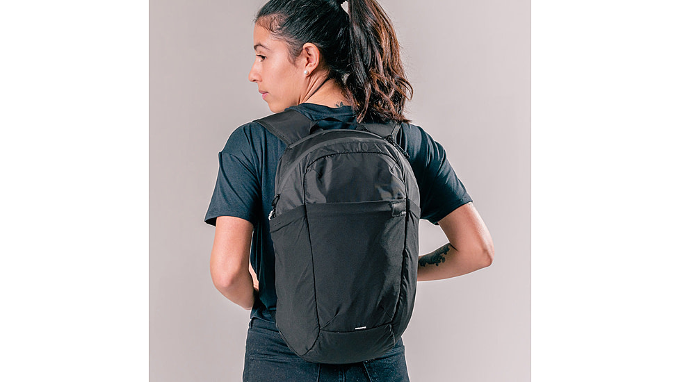 Matador ReFraction Packable Backpack, Black, MATOG2DP01BK