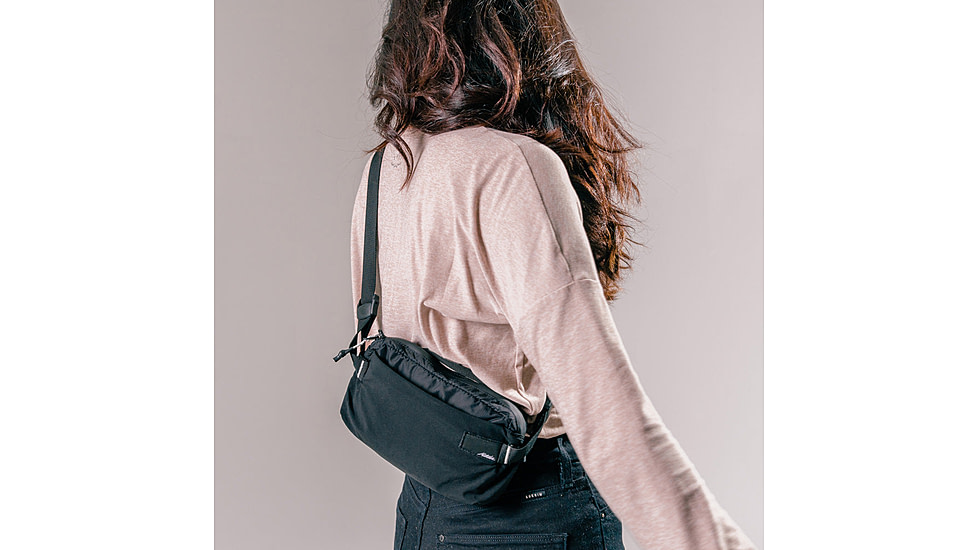 Matador ReFraction Packable Sling, Black, MATOG2HP01BK