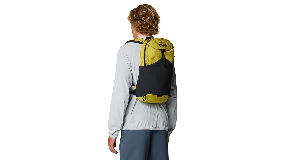 Mountain Hardwear Field Day 16L Backpack, Bright Olive, O/S, 190423010882