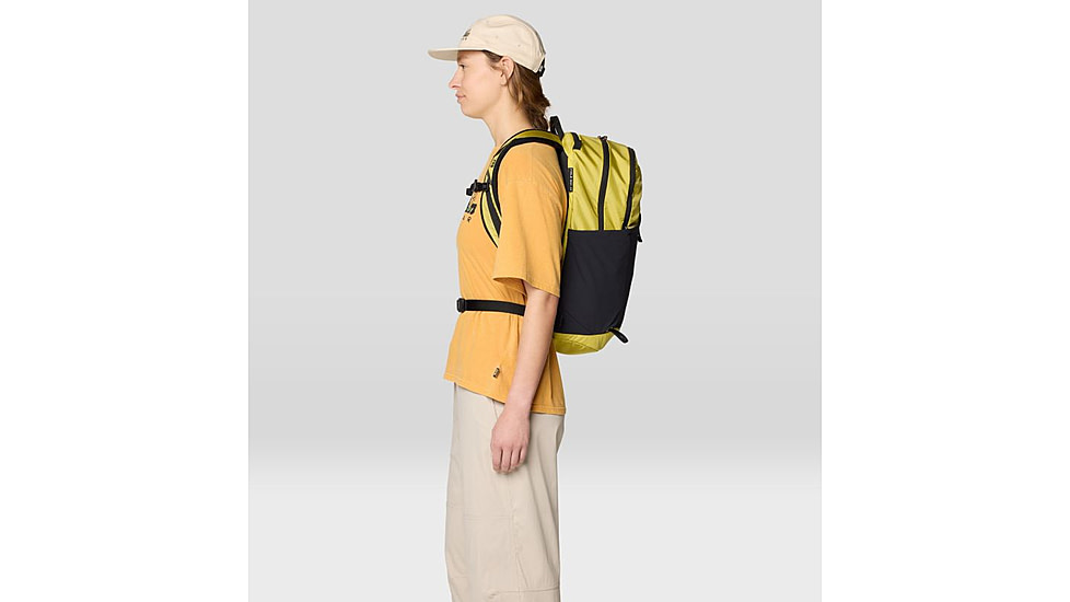 Mountain Hardwear Field Day 22L Backpack, Bright Olive, O/S, 2109981-351-O/S