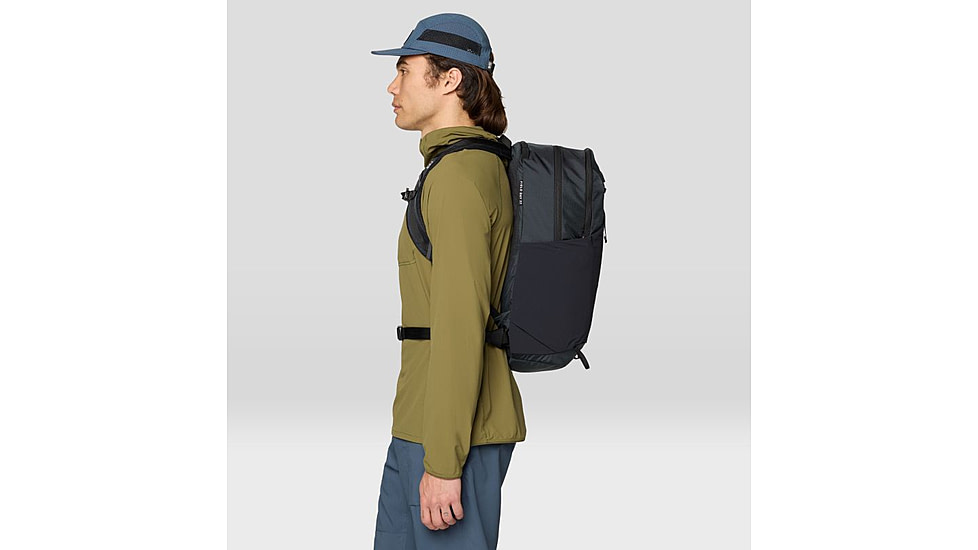 Mountain Hardwear Field Day 22L Backpack, Dark Storm, O/S, 2109981-004-O/S