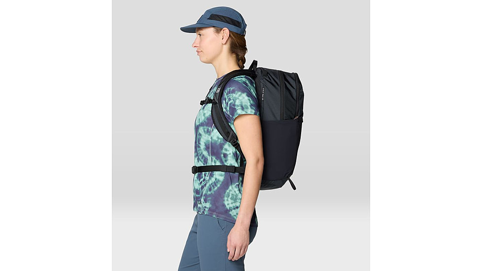 Mountain Hardwear Field Day 22L Backpack, Dark Storm, O/S, 2109981-004-O/S
