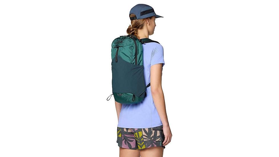 Mountain Hardwear Field Day 16L Backpack