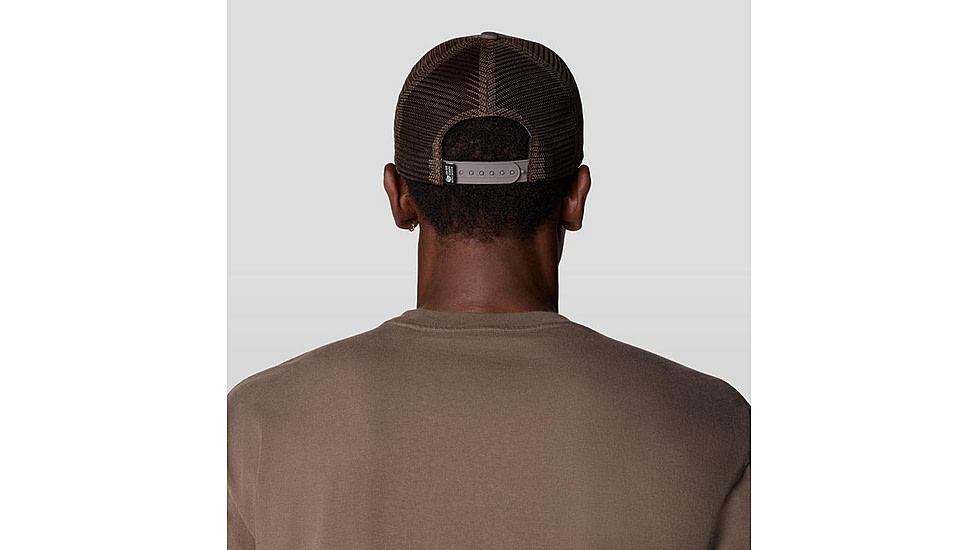 Mountain Hardwear MHW Logo Trucker