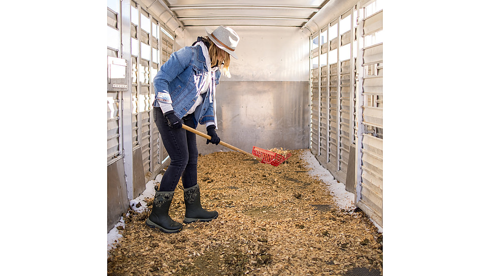 Muck Boots Arctic Ice Grip A.T. Mid Boots - Womens, Moss w/ Camo, 5, ASVMA-300-CAM-050