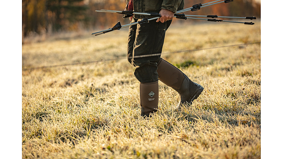 Muck Boots Chore Classic Tall Xpress Cool Boot - Mens, Bark, 15, CHHC-900-BRN-150