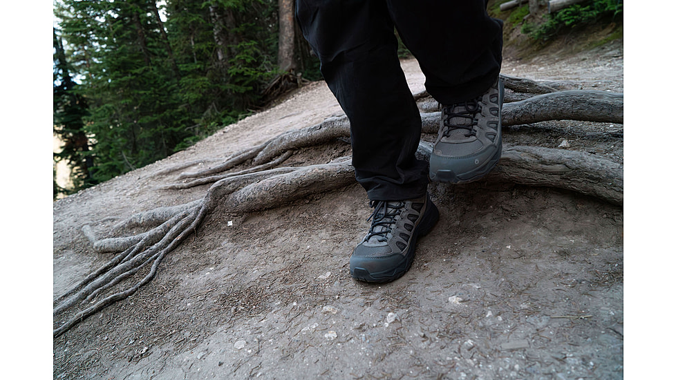 Oboz Sawtooth Ascent Low Hiking Shoes - Mens