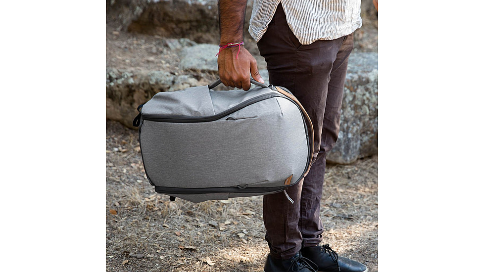 Peak Design Everyday 15 Liters Zip Backpack, Ash, BEDBZ-15-AS-2