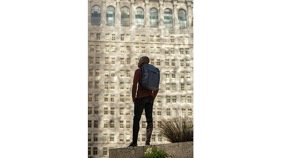 Peak Design Everyday V2 Backpack, 30 Liters, Midnight, BEDB-30-MN-3