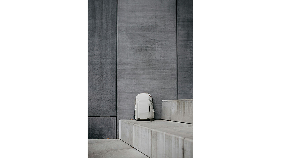 Peak Design Everyday Zip V2 Backpack, 15 Liters, Bone, BEDBZ-15-BO-3