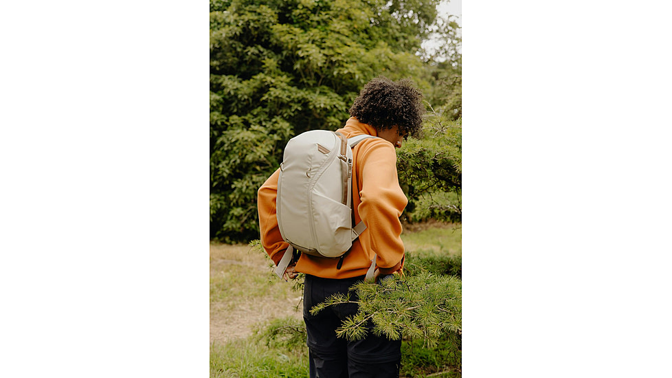 Peak Design Everyday Zip V2 Backpack, 15 Liters, Bone, BEDBZ-15-BO-3