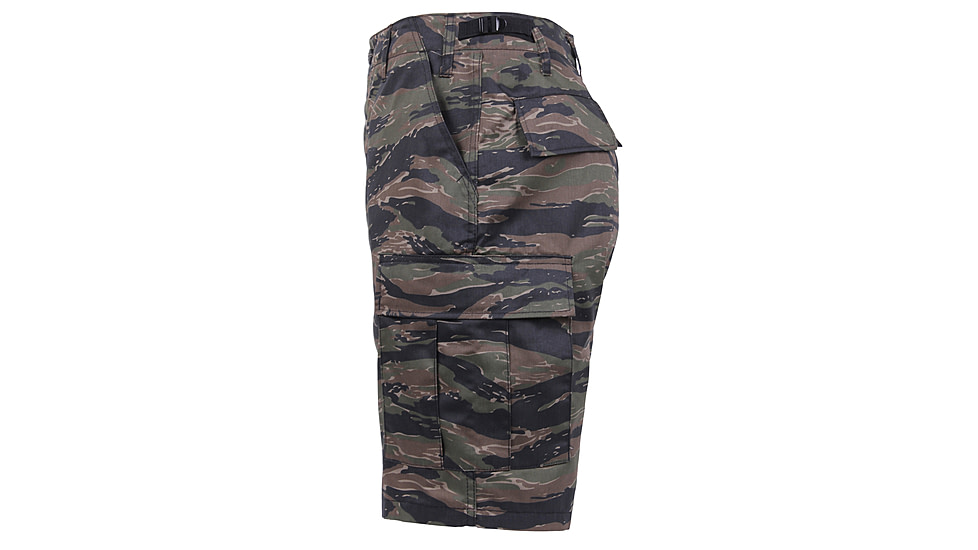 Rothco Camo BDU Shorts, Tri-Color Desert Camo, Large, 7672-Tri-ColorDesertCamo-L