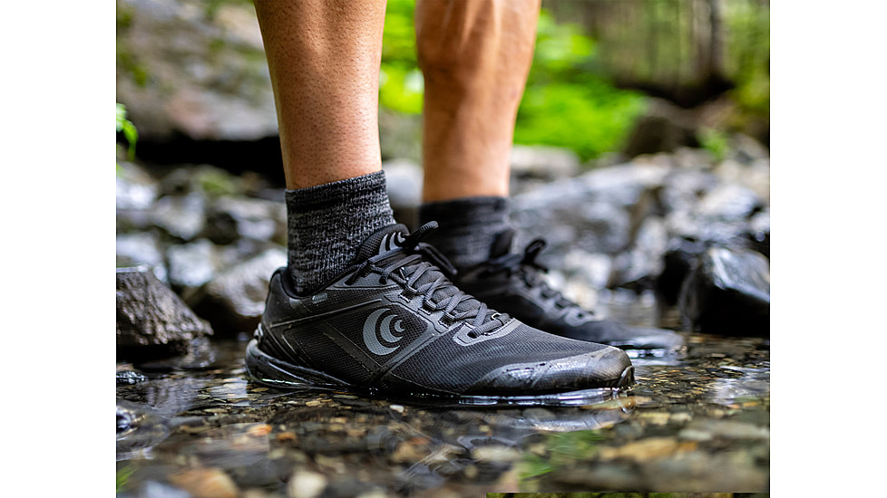 Topo Athletic Terraventure 4 WP Hiking Boots - Mens, Black/Charcoal, 13, M067-130-BLKCHA