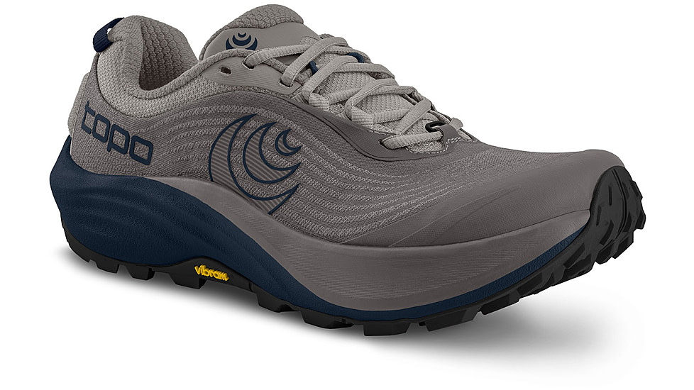 Topo Athletic Pursuit 3 Trailrunning Shoes - Men's, Grey / Navy, 8, M097-080-GRYNAV