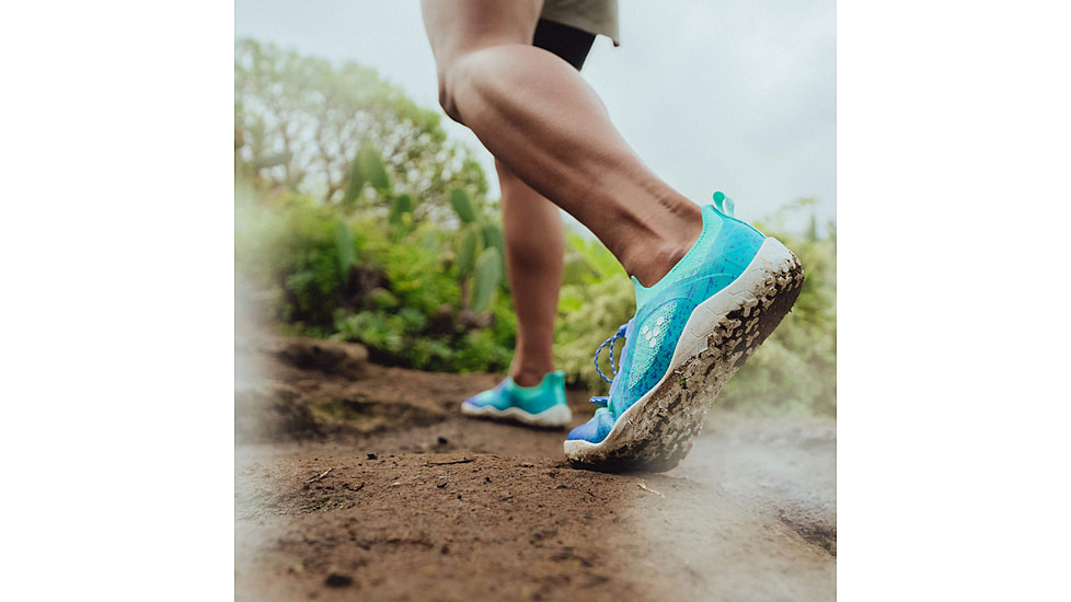 Vivobarefoot Primus Trail Knit FG Trailrunning Shoes - Womens, Peach Melba, 37 Euro, 209099-2037
