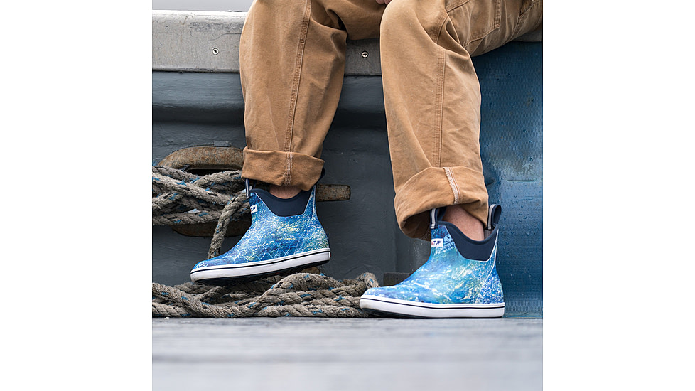 Xtratuf 6 in Ankle Deck Boot - Mens, Mossy Oak Coastal Inshore, 10, XMAB-MOC-CAM-100