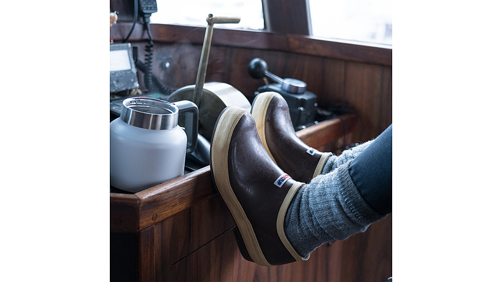 Xtratuf Legacy Clog - Womens, Brown, 6, LLW-900-BRN-060