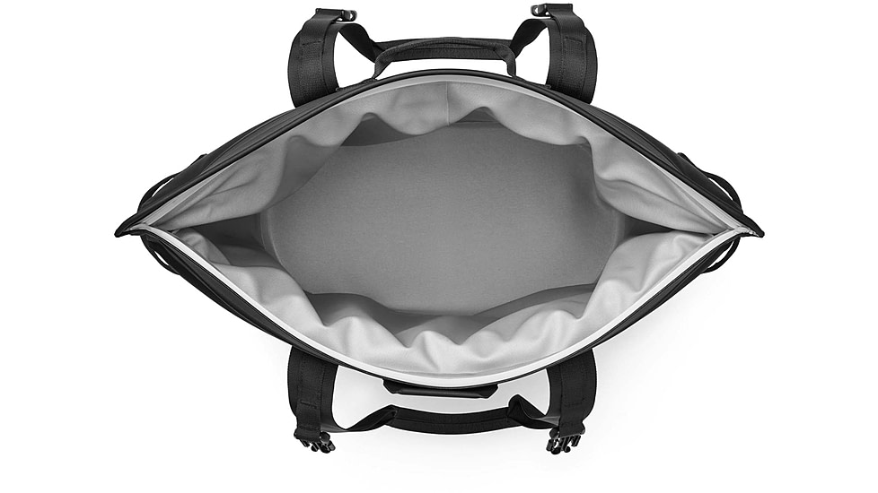 Yeti Hopper M30 Soft Cooler, Black, 30 Quart, 18060131273