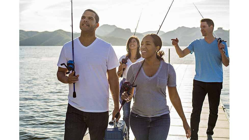 Zebco 33 CustomZ Spincast Reel and Rod Combo, 6ft 2-PC Fiberglass Rod w/ EVA Handle, QuickSet Anti-Reverse Reel w/ Bite Alert, Blue, 33CZBL602MA.NS4