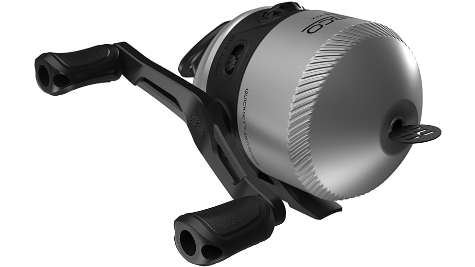Lew's Classic Pro Baitcast Reel, RH Retrieve, 7.5-1 Ratio, 4+1 Bearings, CP1SH