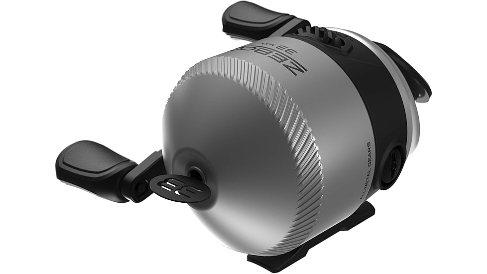 Lew's Classic Pro Baitcast Reel, RH Retrieve, 7.5-1 Ratio, 4+1 Bearings, CP1SH