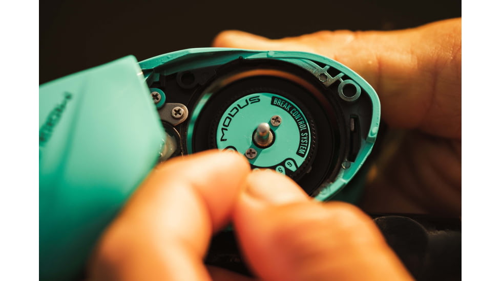 Rapala Modus TX2 Baitcasting Reel, 7.3:1, 7, Right, MODTX2-7.3-RH