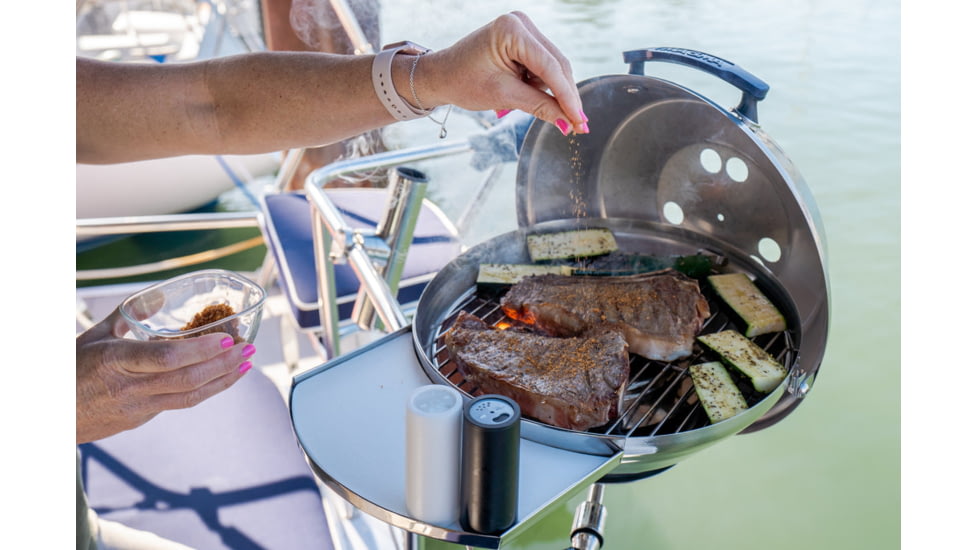 Magma Marine Kettlea Serving Tray Party Size, Multi, 17 inch, A10-279