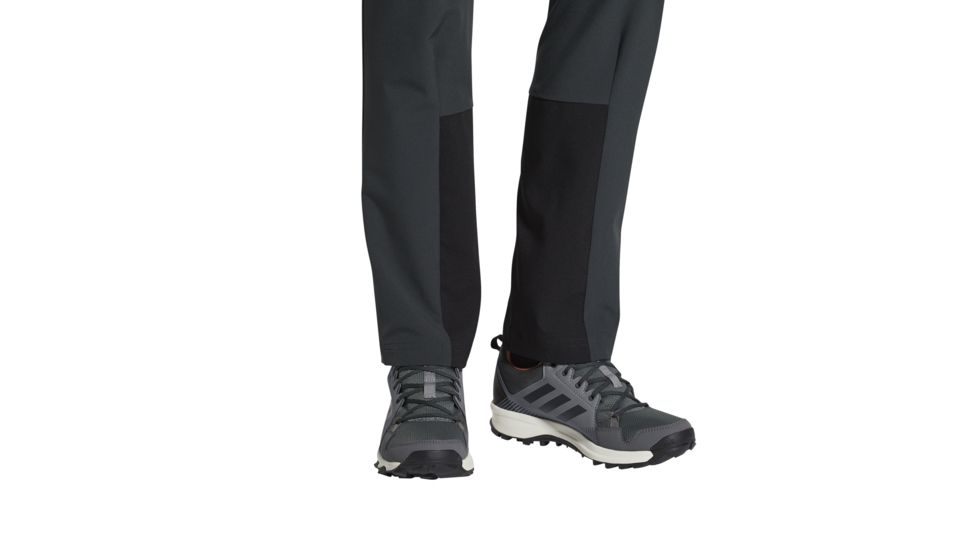 Adidas Terrex Women's Terrex Tracerocker GTX Trailrunning Shoes, Grey Three/Carbon/Chalk Coral, 5 US, DB0350-5