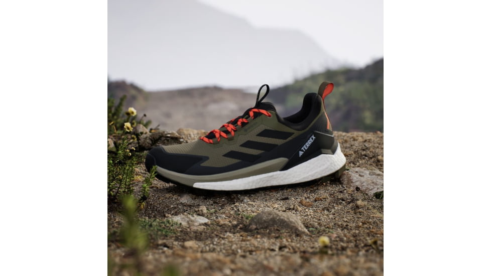 Adidas Terrex IH3537 TERREX FREE HIKER 2, Mens, OLISTR/CBLACK/CARBON, 12, IH3537-12