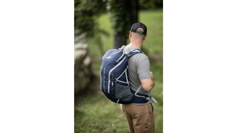 ALPS Mountaineering Canyon 30L Pack, Clay/Chili, 6252055