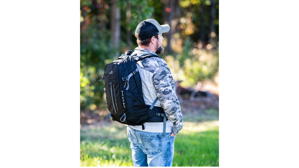 ALPS Mountaineering Solitude 24L Pack, Black/Gray, 6062072