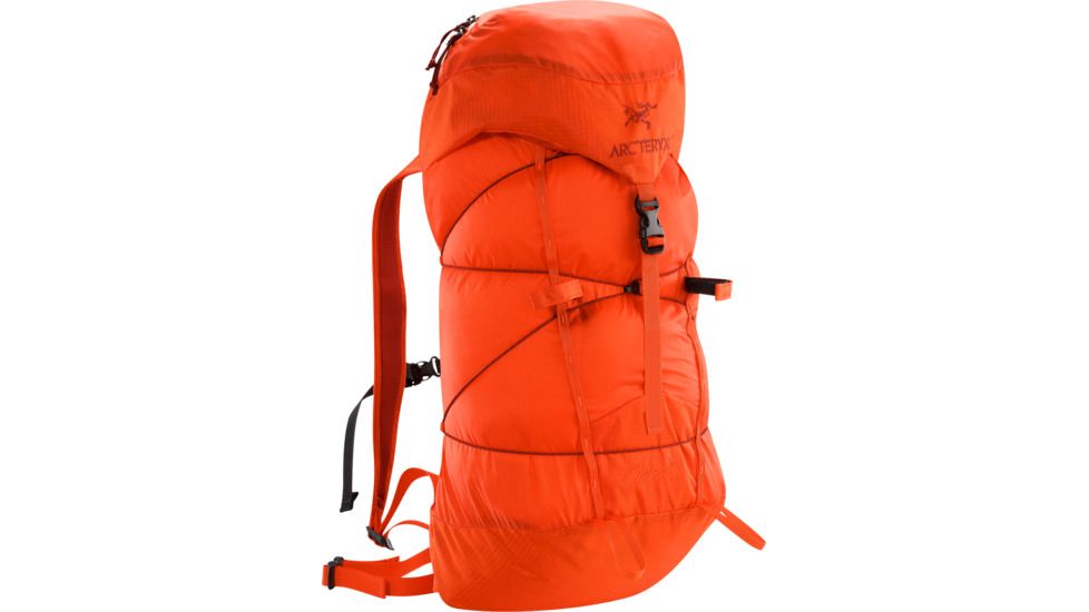 Arc'teryx Cierzo 25L Backpack-Cayenne