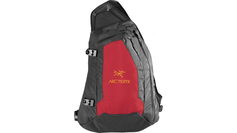 Arc'teryx Quiver Backpack-Red Berry