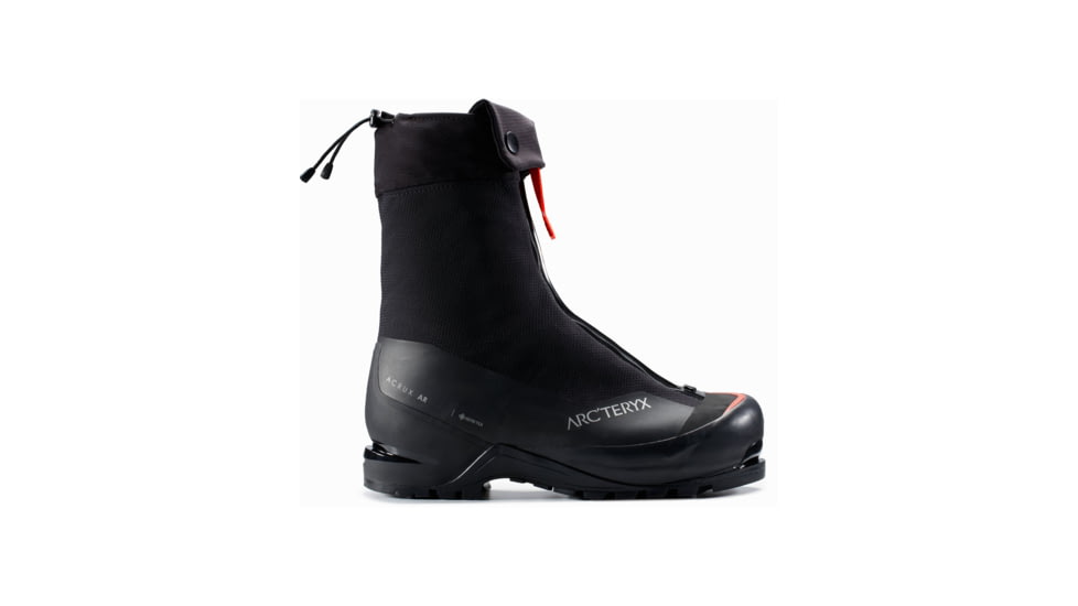 Arcteryx Acrux AR Mountaineering Boot, Black/Black, 7.5, 428151