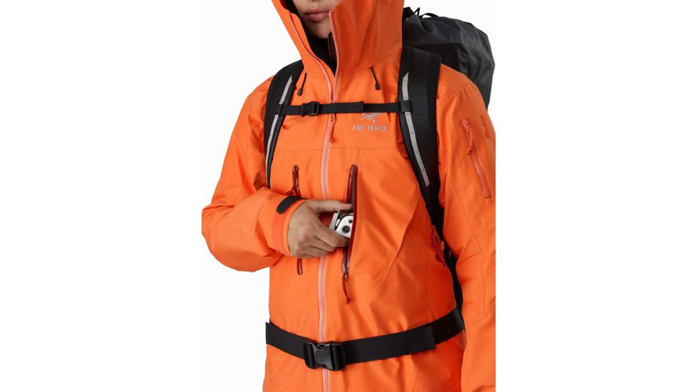 Arcteryx Alpha Sv Jacket - Womens, Awestruck, Extra Small, 391744