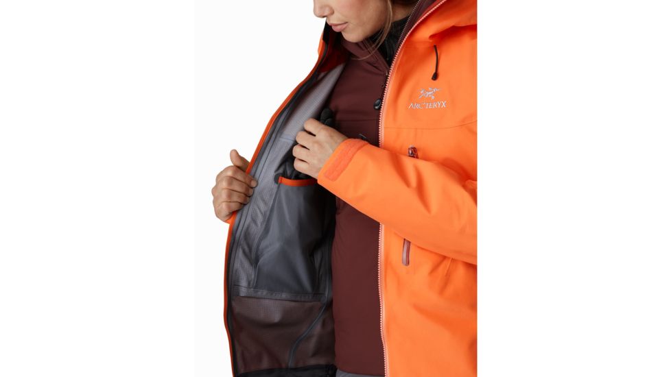 Arcteryx Alpha Sv Jacket - Womens, Awestruck, Extra Small, 391744
