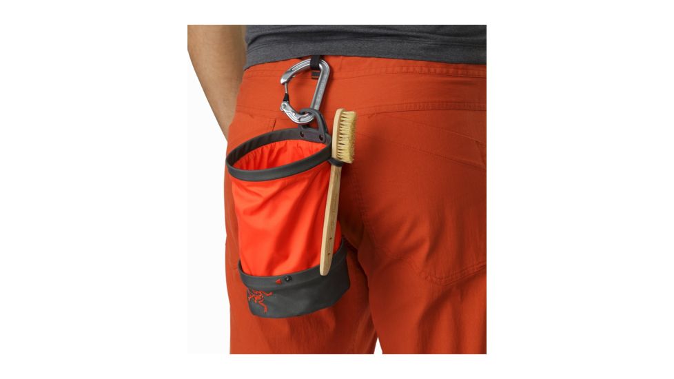 Arc'teryx Aperture Chalk Bag, Pilot/Flare, Large, 328893
