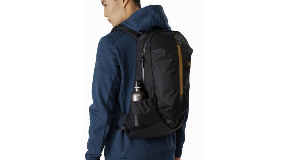 Arcteryx Arro 22 Backpack - Unisex, 24K Black, 392319