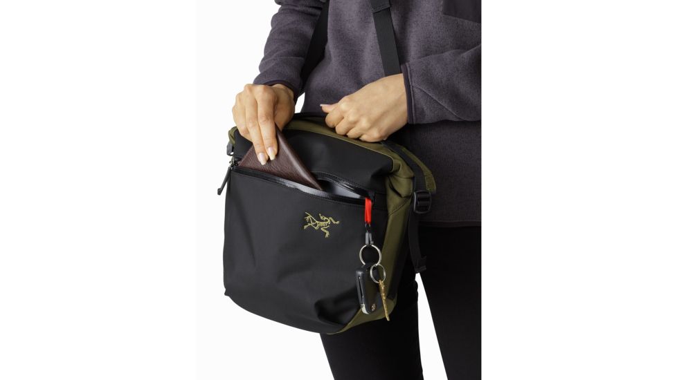 Arcteryx Arro 8 Shoulder Bag - Unisex, Wildwood, 392327