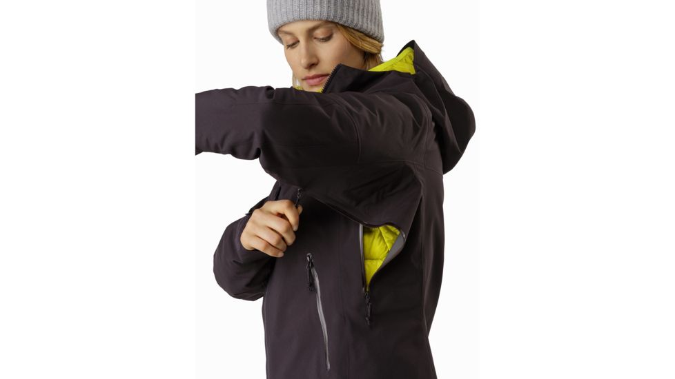 Arcteryx Beta Sv Jacket - Womens, Dimma, Small, 391403
