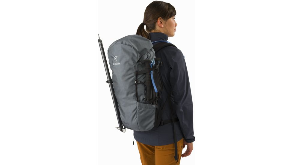 Arcteryx Brize 25 Backpack, Neptune, 25 Liters, Regular, 370472