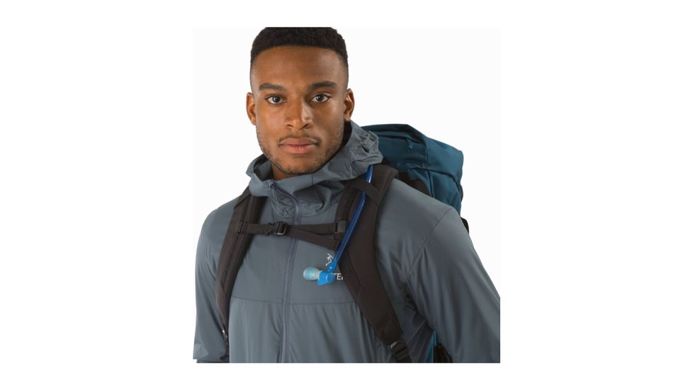 Arc'teryx Brize 32 Backpack, Iliad, Regular, 370478