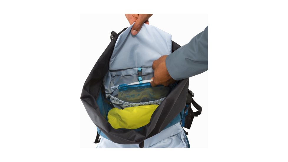 Arc'teryx Brize 32 Backpack, Iliad, Regular, 370478