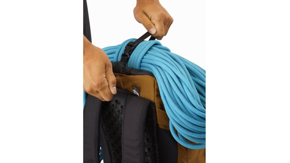 Arcteryx Brize 32 Backpack, Yukon, Regular, 415657