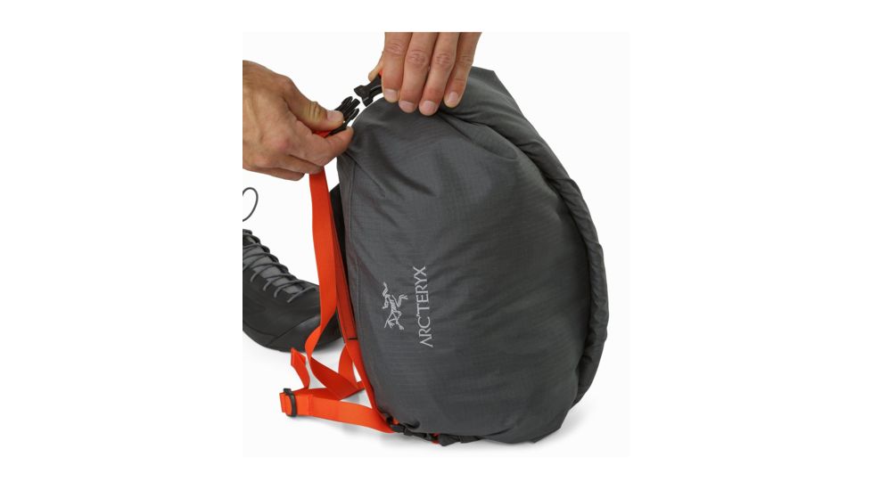 Arcteryx Haku Rope Bag, Pilot/Flare, 328886