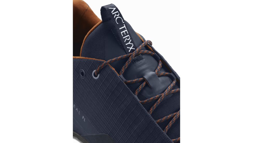 Arcteryx Konseal FL Approach Shoe - Mens, Cobalt Moon/Agra, 10.5, 439383