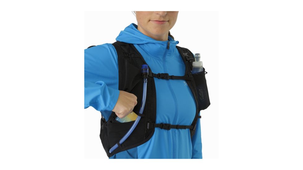 Arcteryx Norvan 7 Hydration Vest, Black, Large, 328776