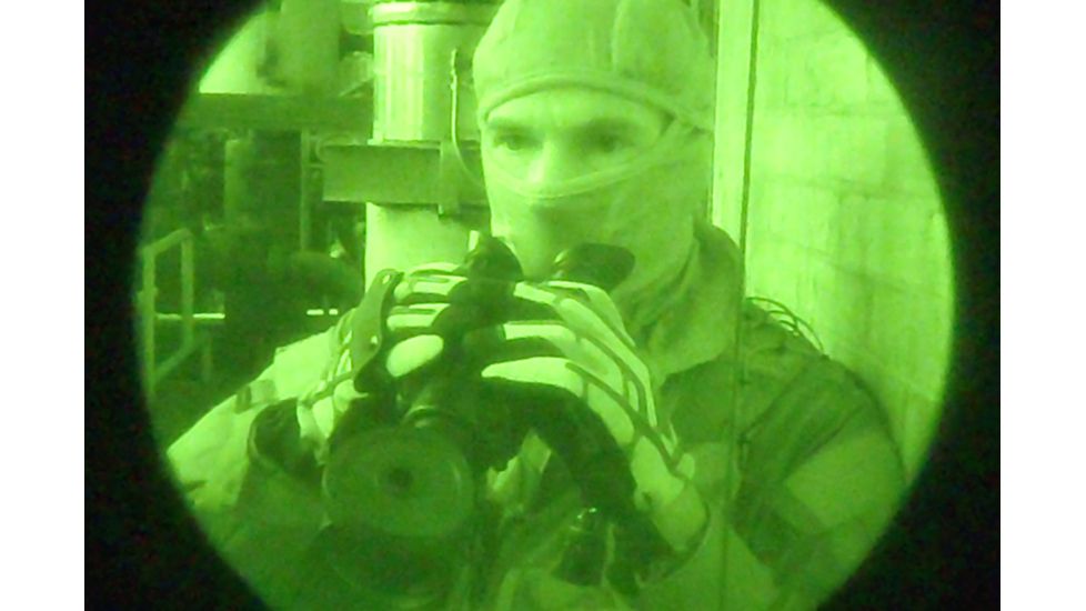 Armasight Discovery 5x Gen 3 Night Vision Biocular, Alpha Tube NSBDISCOV533DA1